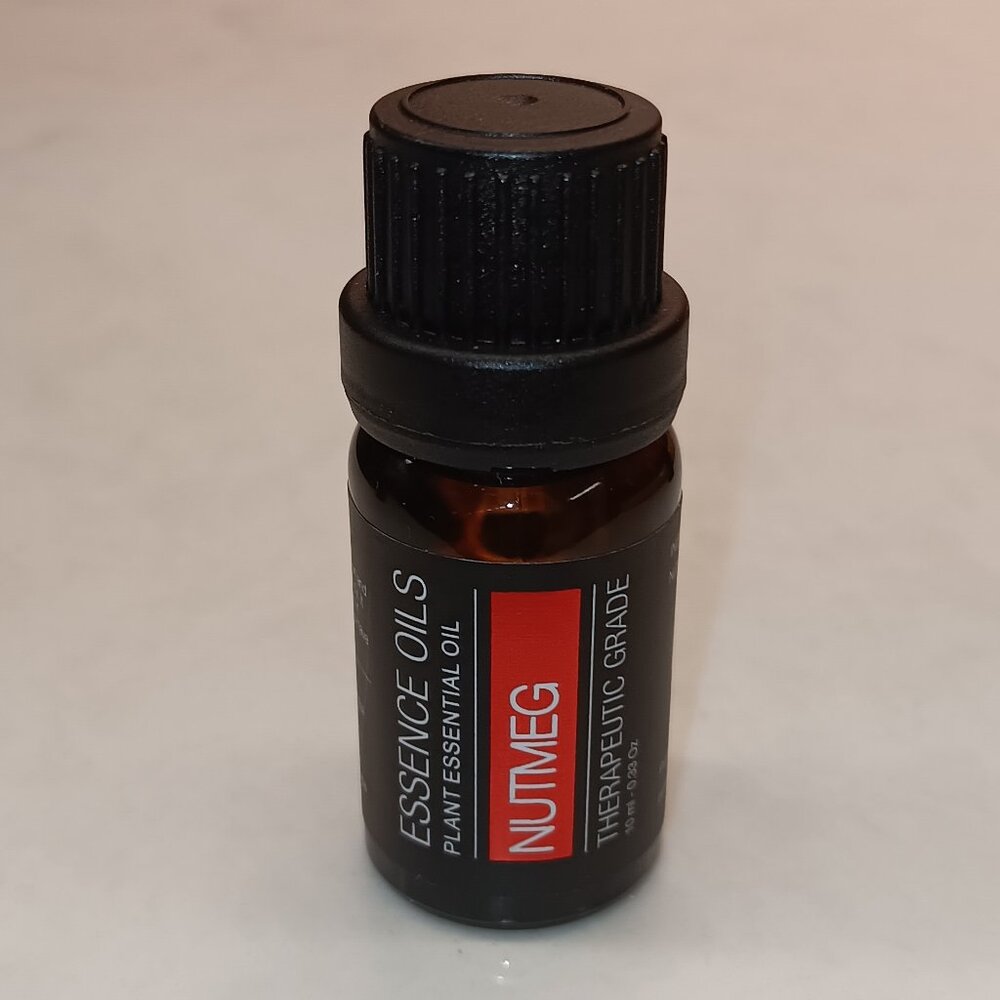 Nutmeg Essentials Oils
